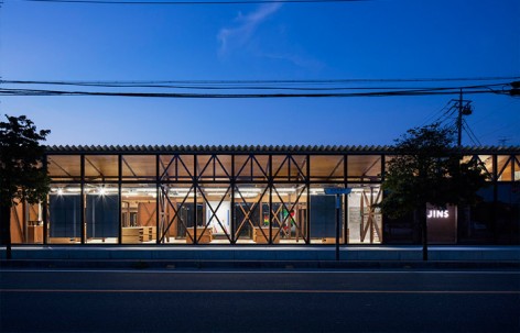日本JINS眼镜店翻修 / Schemata Architects