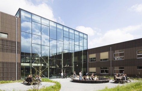 阿姆斯特丹iPabo应用科学技术大学翻新 / Mecanoo