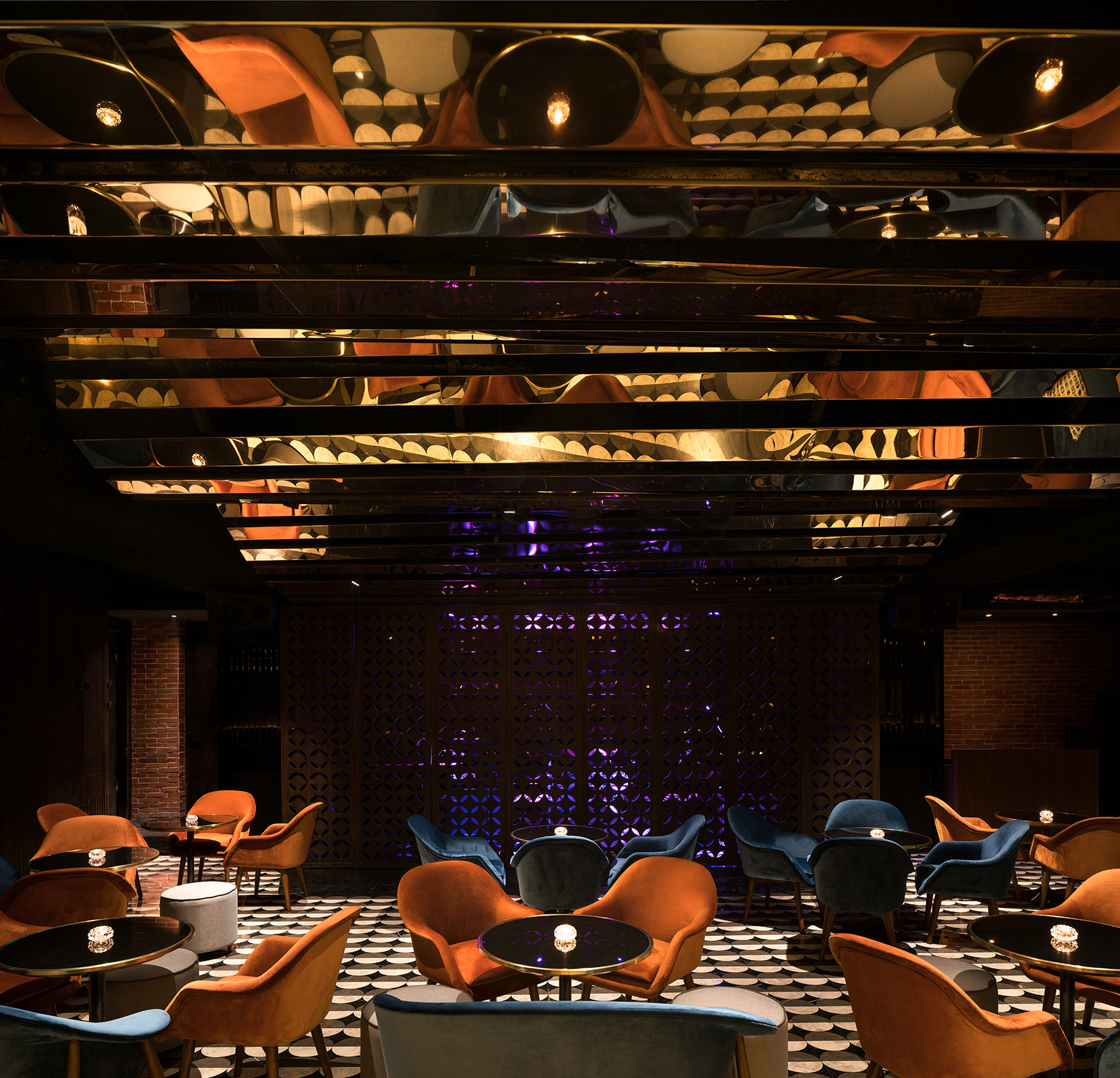 直击灵魂–上海shake音乐酒吧kokaistudios