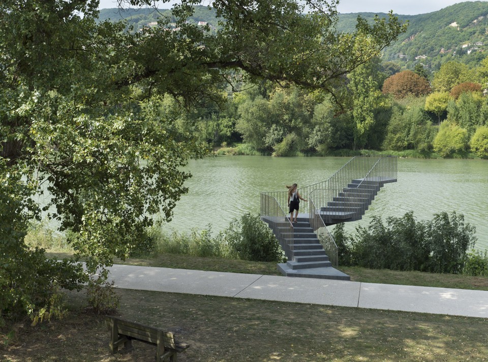 005-Rochetaillee Saone riverbanks by in situ