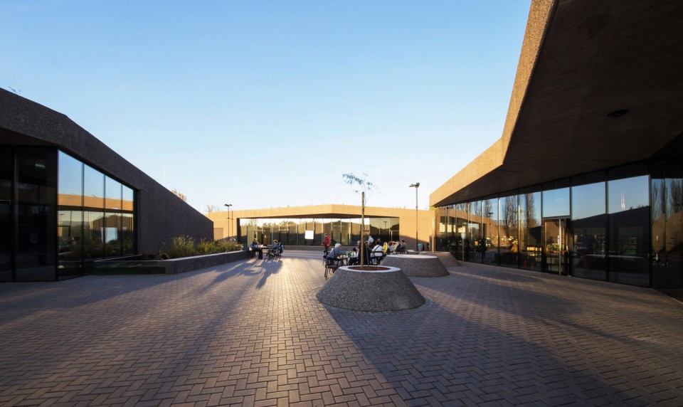 007-Karlovac freshwater aquarium and museum of rivers by Studio 3LHD