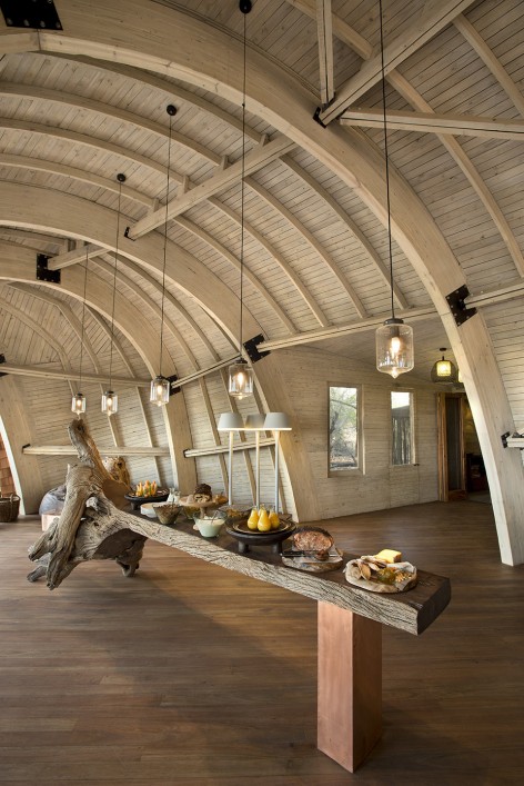 009-SANDIBE SAFARI LODGE IN BOTSWANA BY MICHAELIS BOYD ARCHITECTS