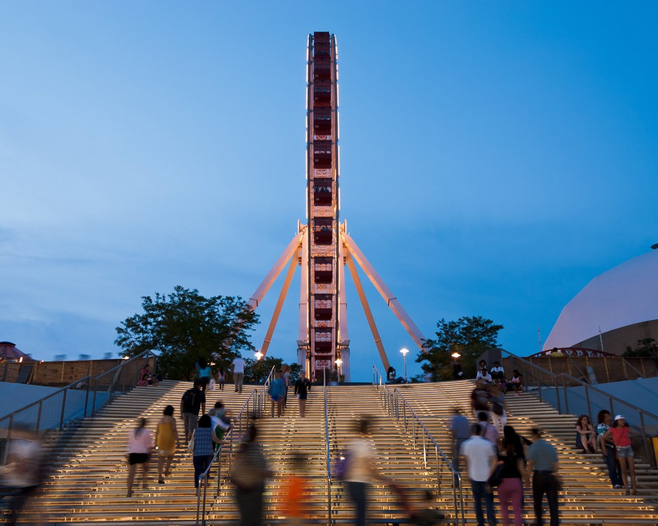 012-1-Navy Pier, Chicago by James Corner Field Operatioins