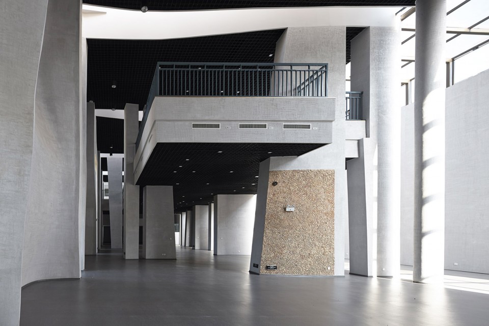 018-Yu Qingcheng Gallery by Zhanghua Architects