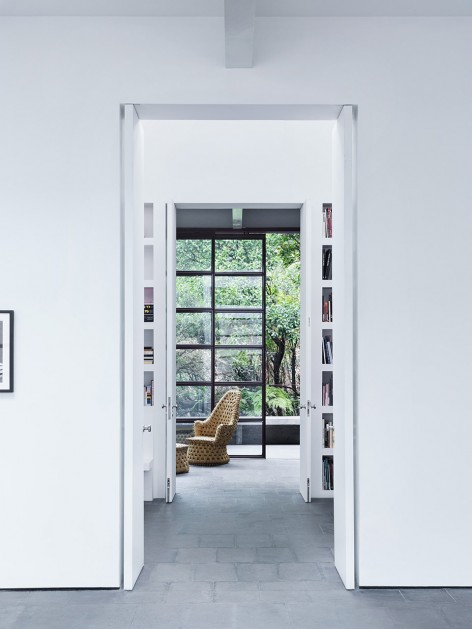 022-Galería OMR, Mexico City by Mateo Riestra, José Arnaud-Bello & Max von Werz