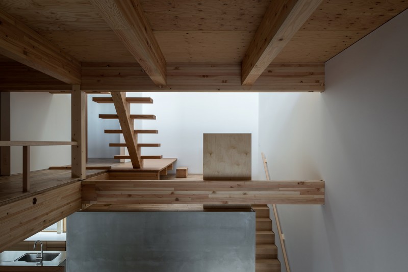 029-Feeling of distance of the house by Tsubasa Iwahashi Architects