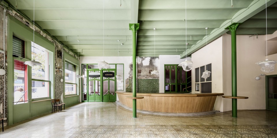 1-International Drama Centre by Sala Beckett