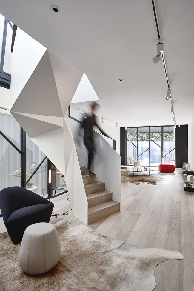 1-Terrace House, Fitzroy by Adrian Amore Architects