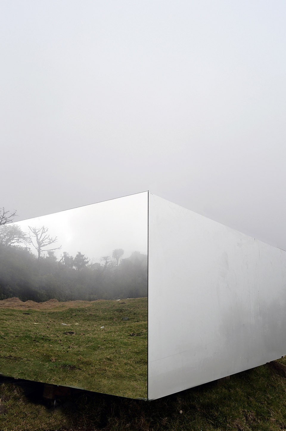 11-The Invisible Portal by Natura Futura Arquitectura