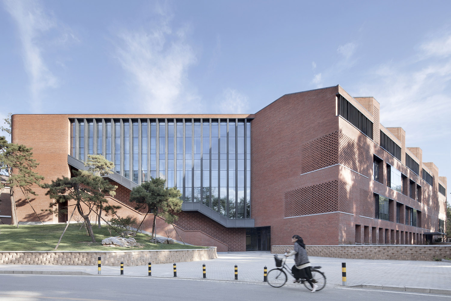 Central Canteen of Tsinghua University by SUP Atelier 谷德设计网