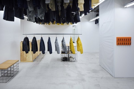 12-DESCENTE BLANC Marunouchi Tokyo by Schemata Architects