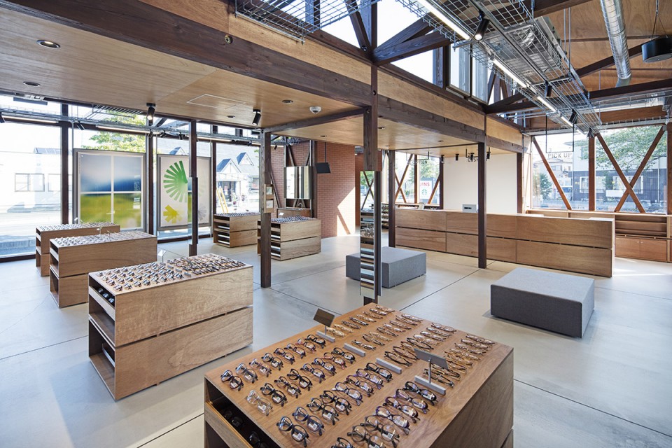 15-JINS Ageo Shop Renovation by Schemata Architects