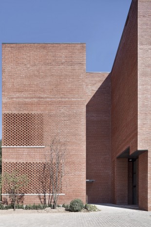 17-Central Canteen of Tsinghua University by SUP Atelier