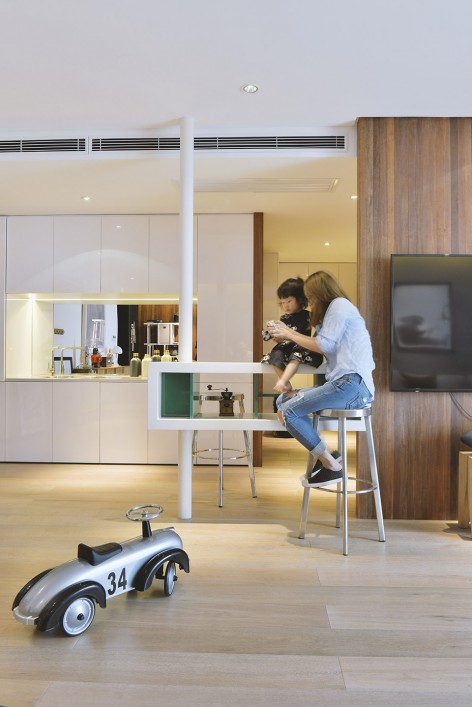 2-5:30pm at Billy's House by Eno Design Zhaoxin