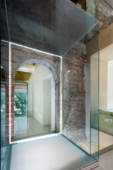 23-A Line between Time by Cun-Design