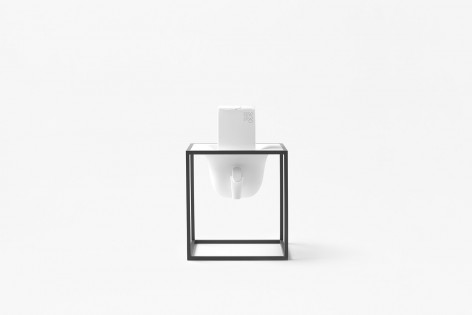 3-30_cosmetics20_akihiro_yoshida