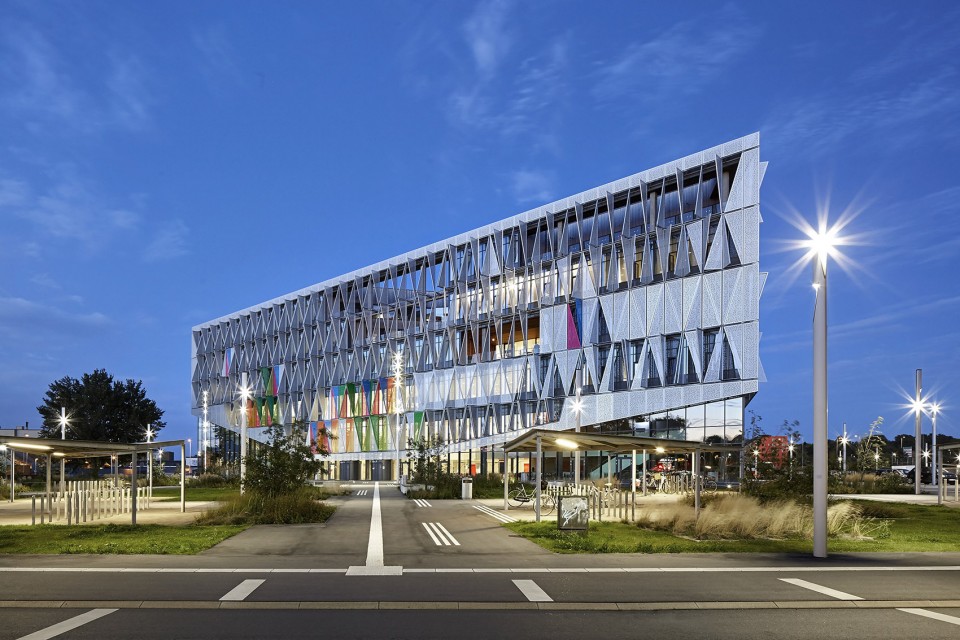 3-SDU University of Southern Denmark by Henning Larsen Architects