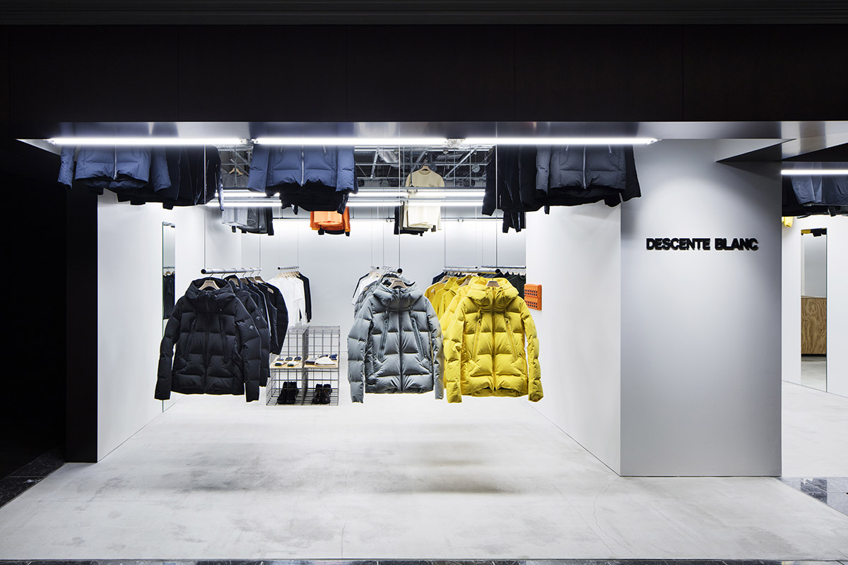 上上下下的炫酷 – descente blanc东京丸之内分店 / schemata