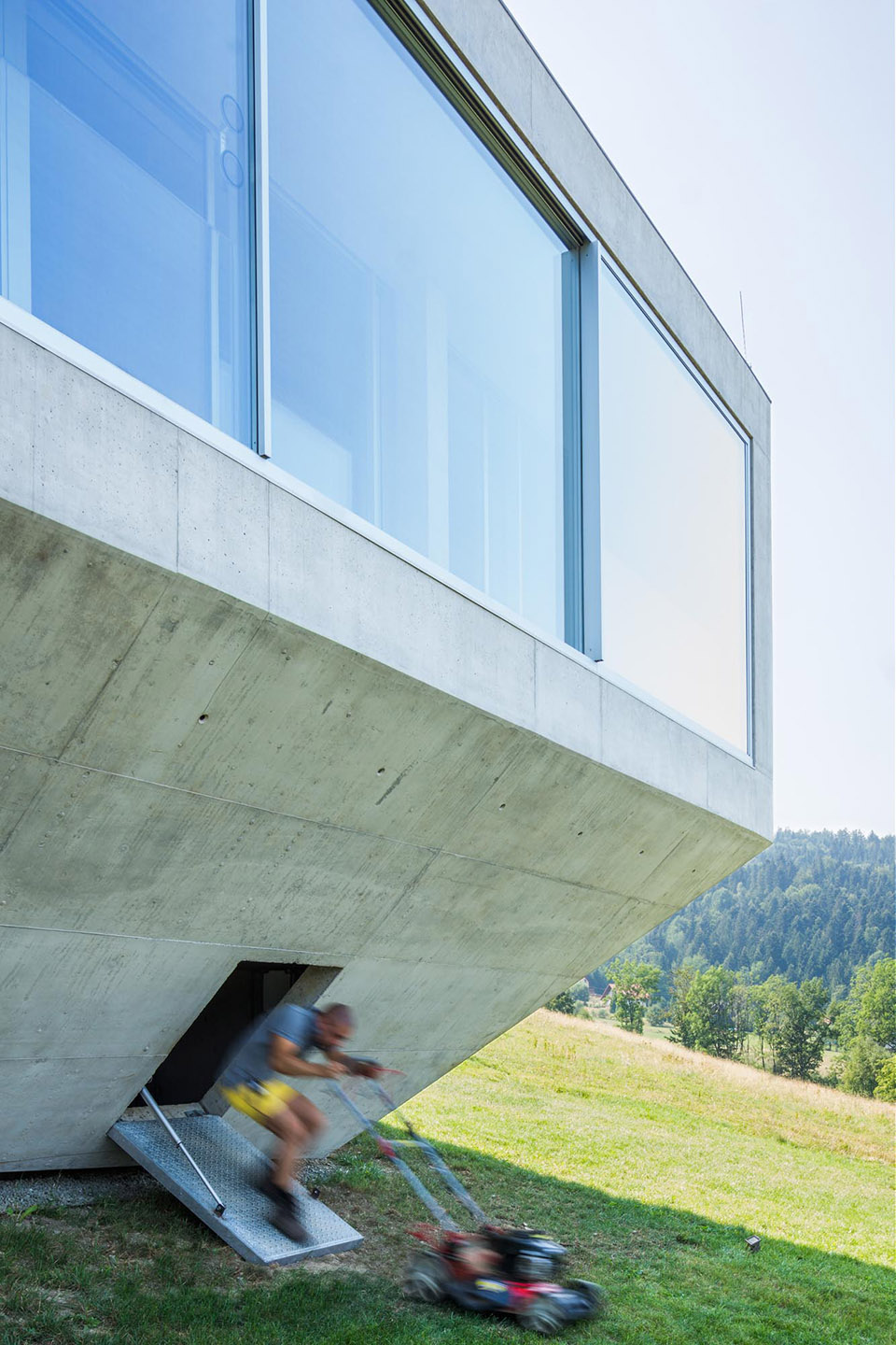 框景 – 波兰建筑师山地自宅 / kwk promes