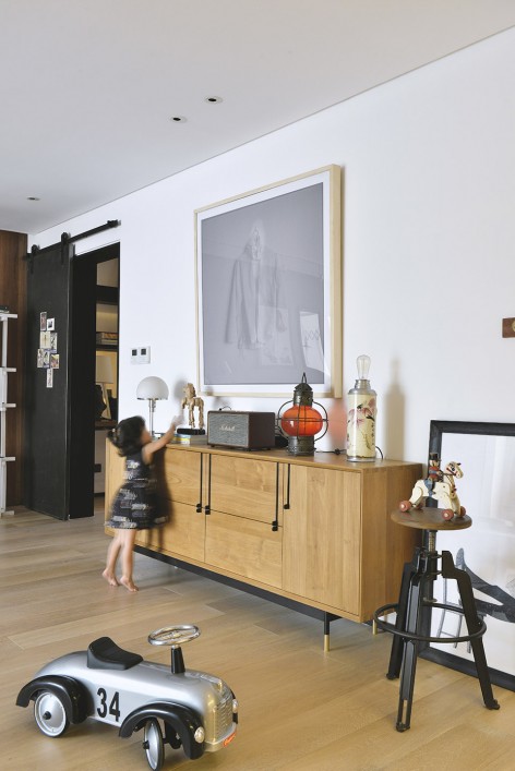 7-5:30pm at Billy's House by Eno Design Zhaoxin