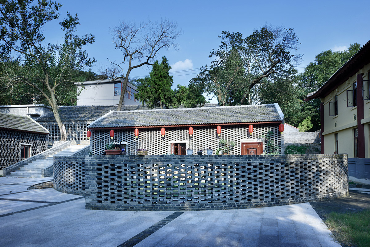 a courtyard community,china by zhang bing & atel