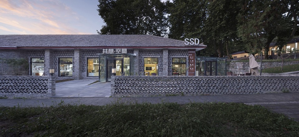 9-A Courtyard Community by Zhang Bing &Atelier Groundwork Architecture