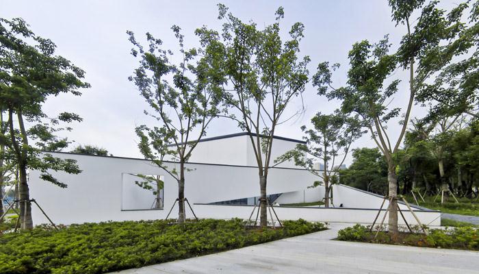 9-From East Bookstore : Scenic Architecture Office