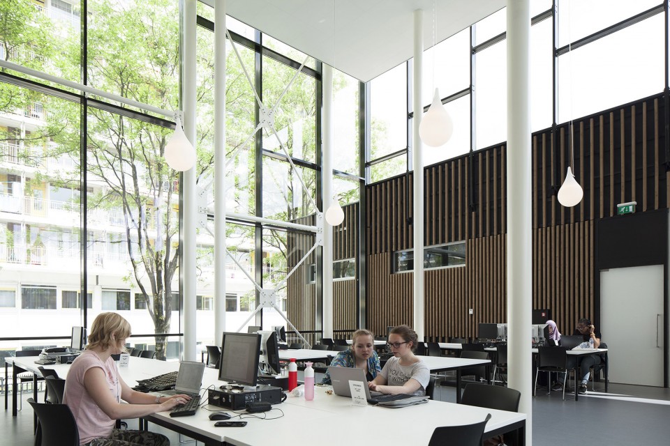 9-iPabo University of Applied Sciences, Amsterdam by Mecanoo