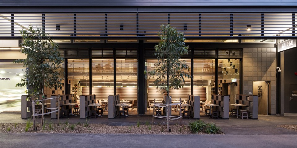 001-Wu-Gu Restaurant with a Threshold Zone, Sydney by Facet Studio1