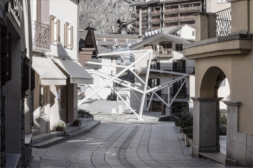 005-JARDIN DE L'ANGE PLAZA, COURMAYEUR BY EVASTOMPER studio