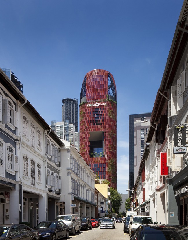 006-OASIA HOTEL DOWNTOWN, SINGAPORE by WOHA