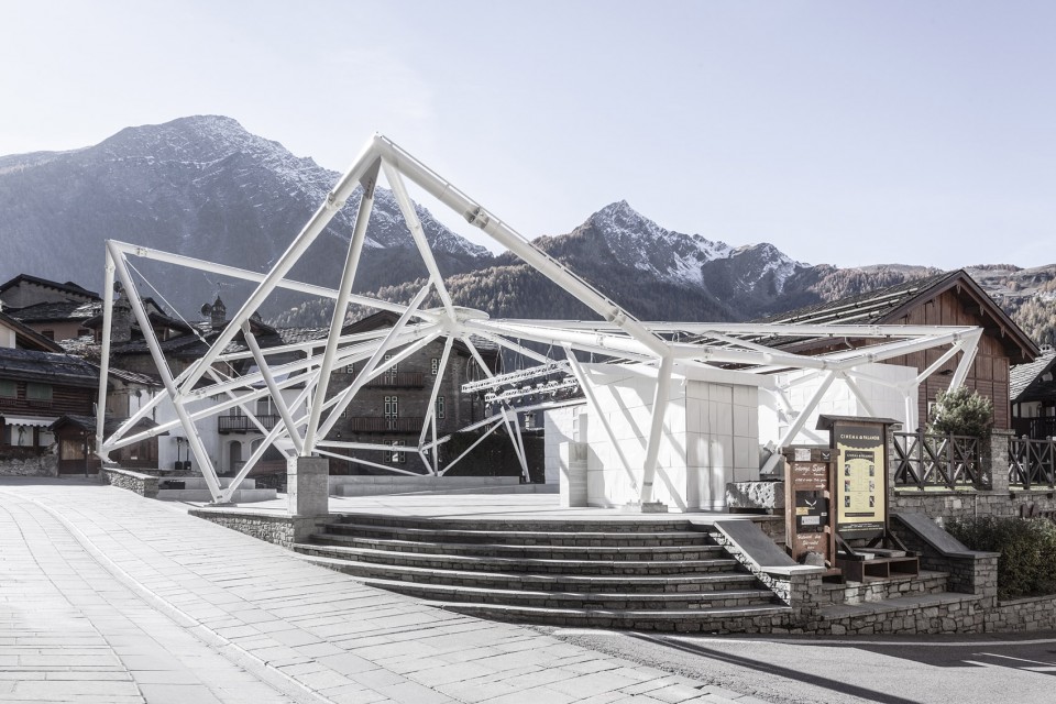 010-JARDIN DE L'ANGE PLAZA, COURMAYEUR BY EVASTOMPER studio