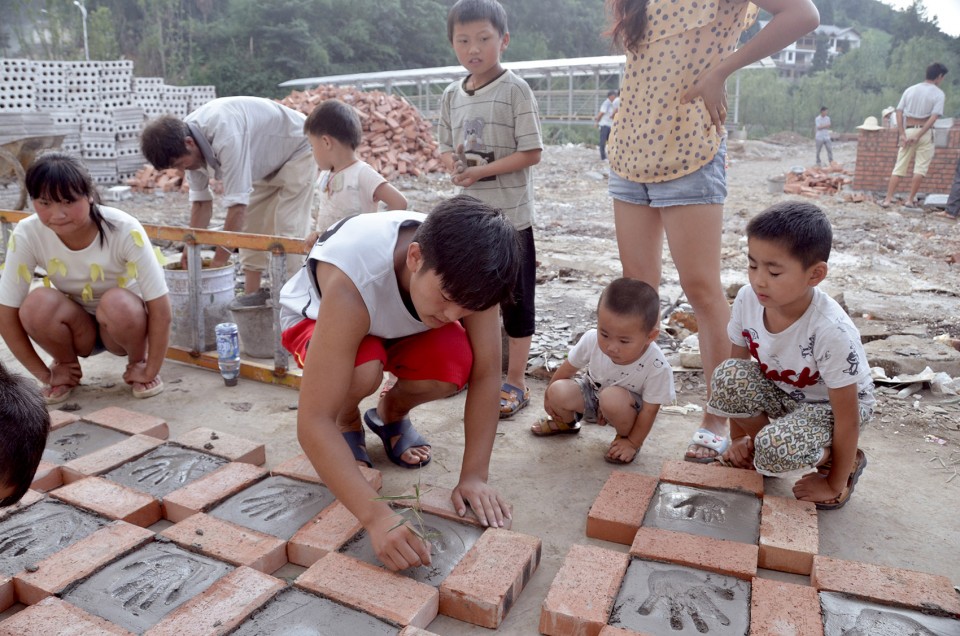 020-THE DESIGN OF CHILDREN’S PLAYGROUND IN THE THEME OF ENVIRONMENTAL EDUCATION