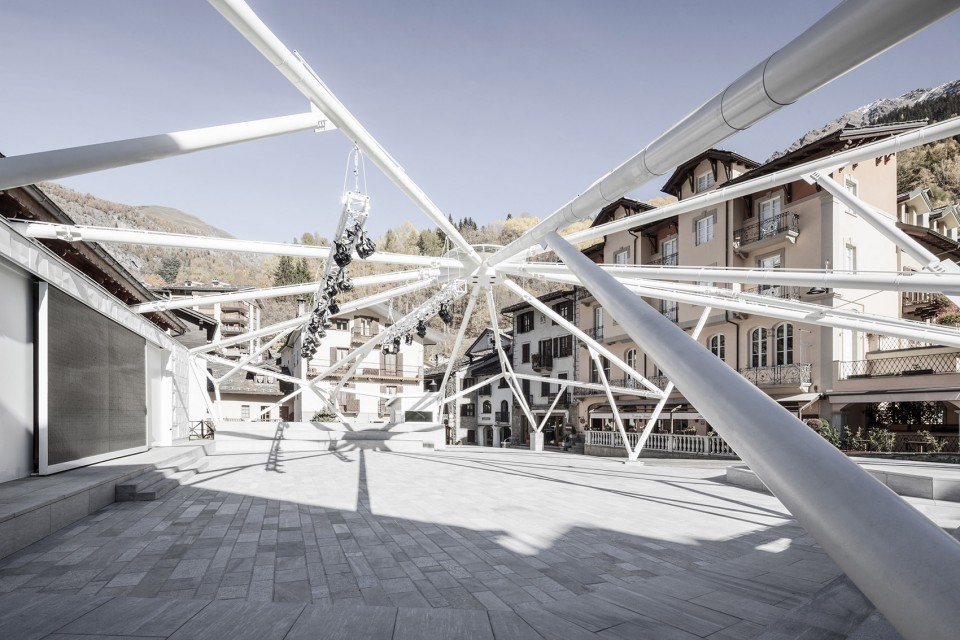 023-JARDIN DE L'ANGE PLAZA, COURMAYEUR BY EVASTOMPER studio