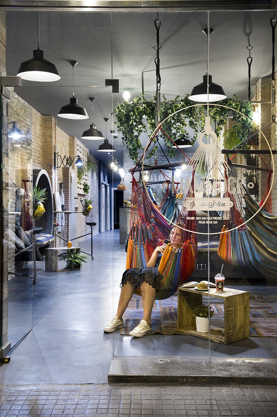 1-Hammock, Vegan hang out by Egue y Seta