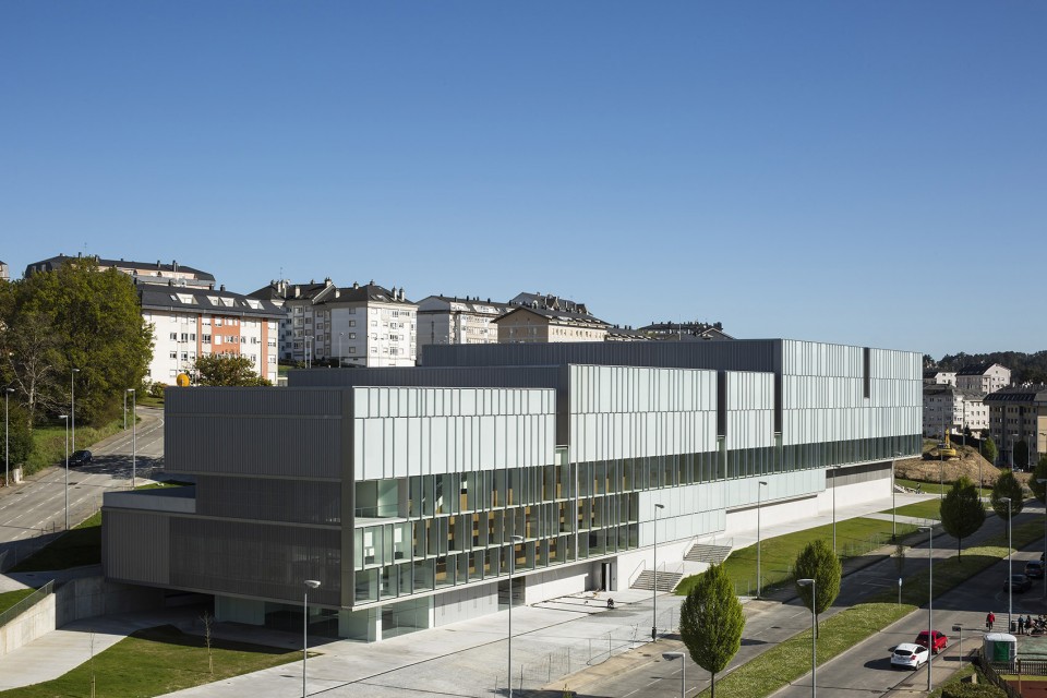 1-Lugo Auditorium by Paredes Pedrosa Arquitectos