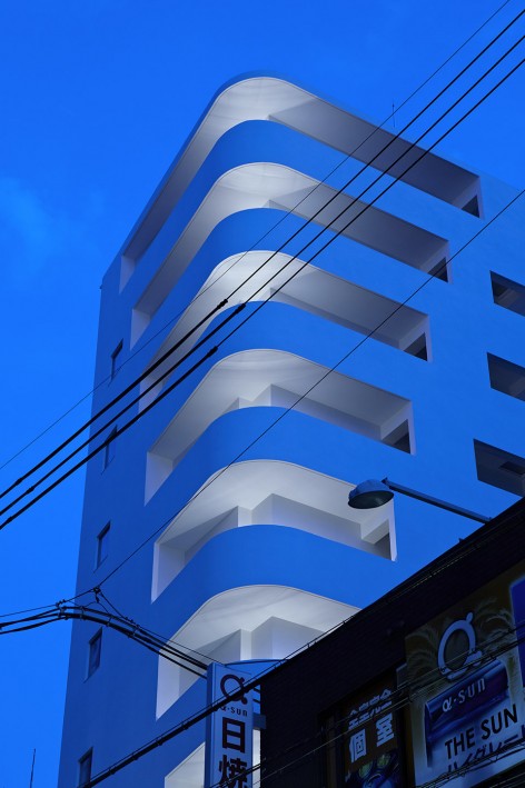 10-Step tower by EASTERN design office