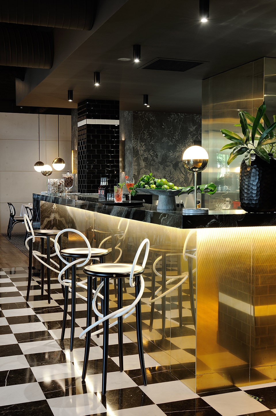 11-La Foret Noire by Claude Cartier Decoration Studio