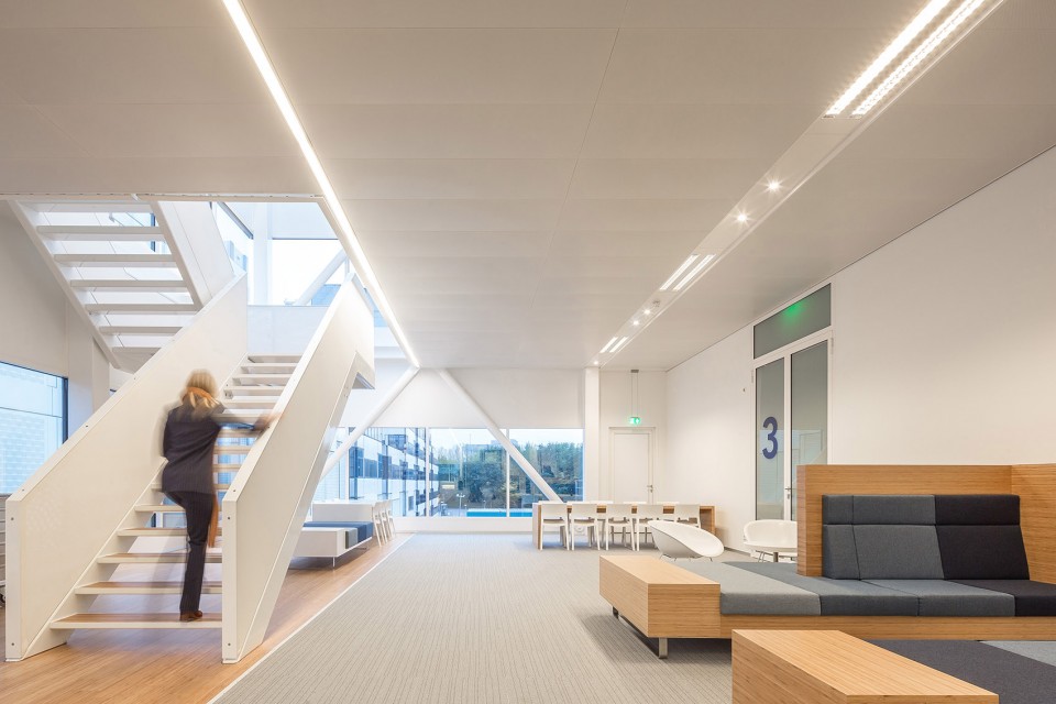 12-Temporary Courthouse Amsterdam by Cepezed Architects