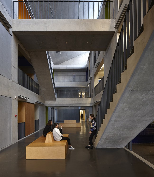 13-Public atrium space_New Youth Commune_Wang Shuo