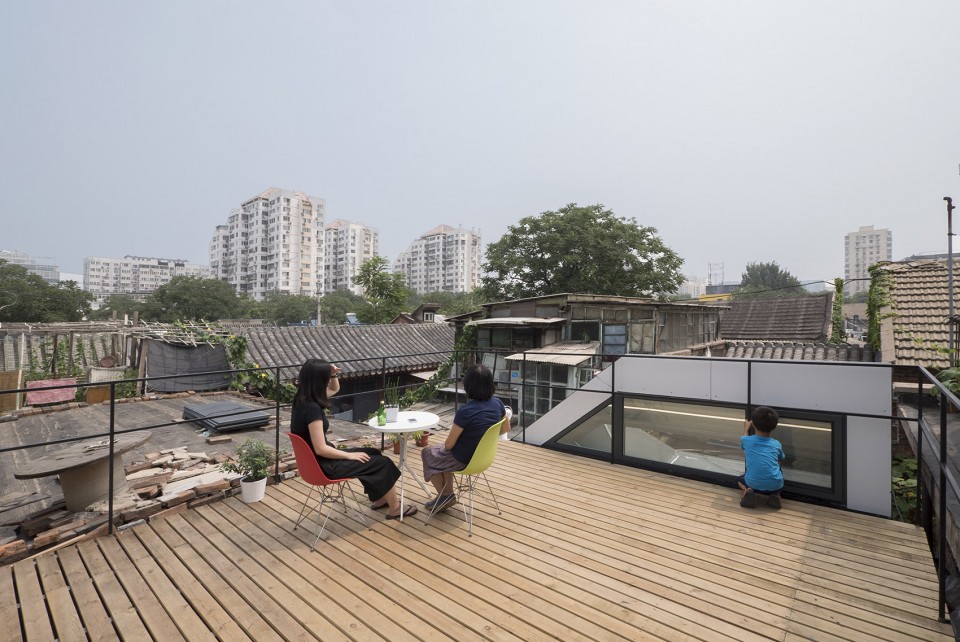 17-Mrs. Fan’s Plugin House by PAO