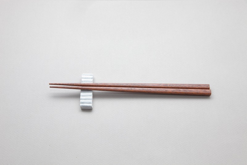 2-WA_Series_05_ChopstickRest