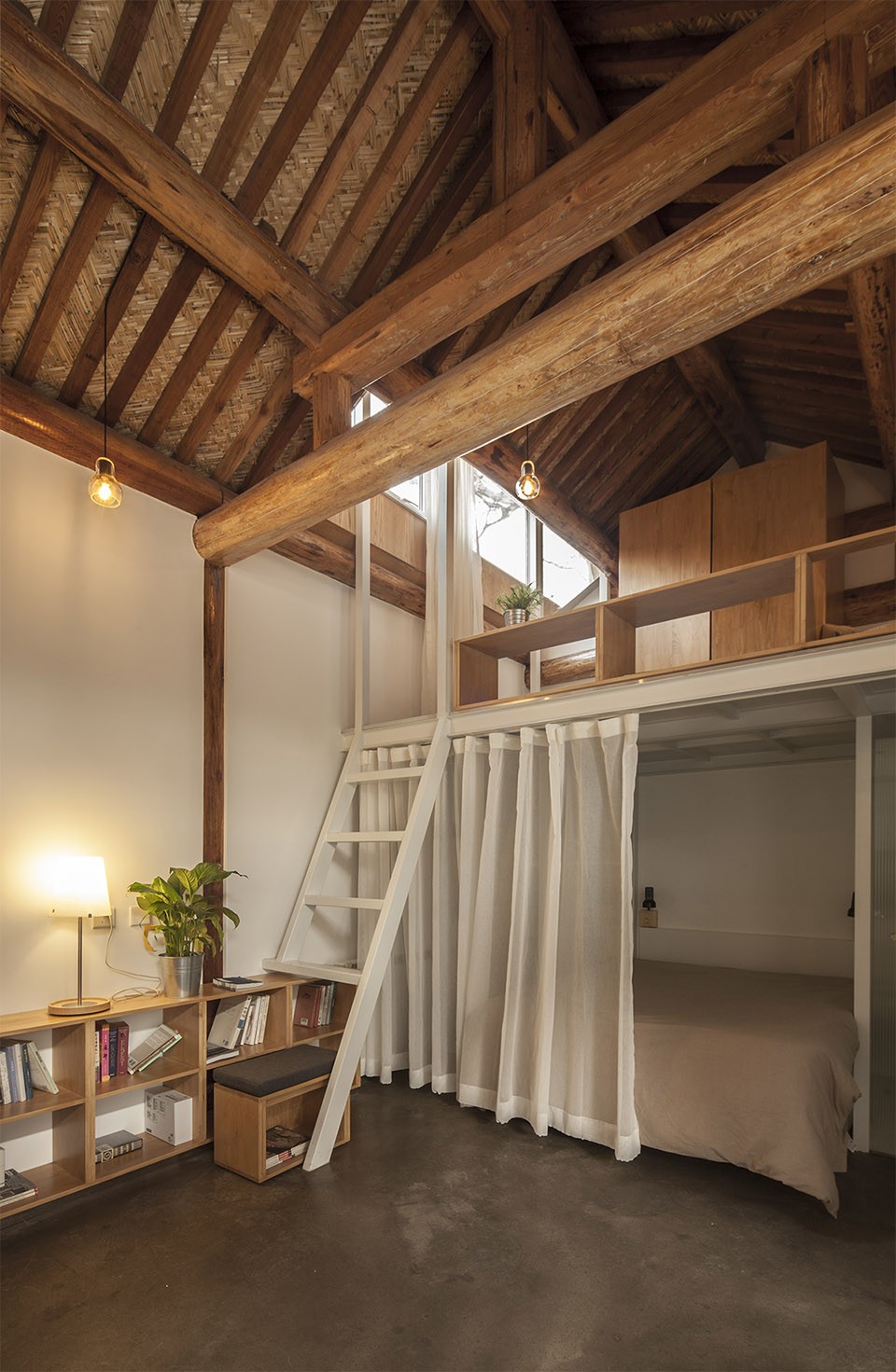 20-House renovation in Xirongxian Hutong, Beijing by OEU-ChaO