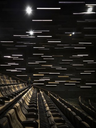 3-3-2016.02.03_One_Plus_Partnership_Guangzhou_Cinema_0060_HI-RES-960x1282
