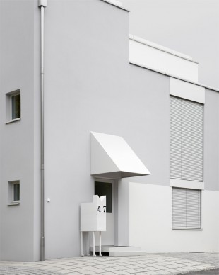 3-The-house-in-Binningen-by-Lutjens-Padmanabhan-Architekten-960x1200