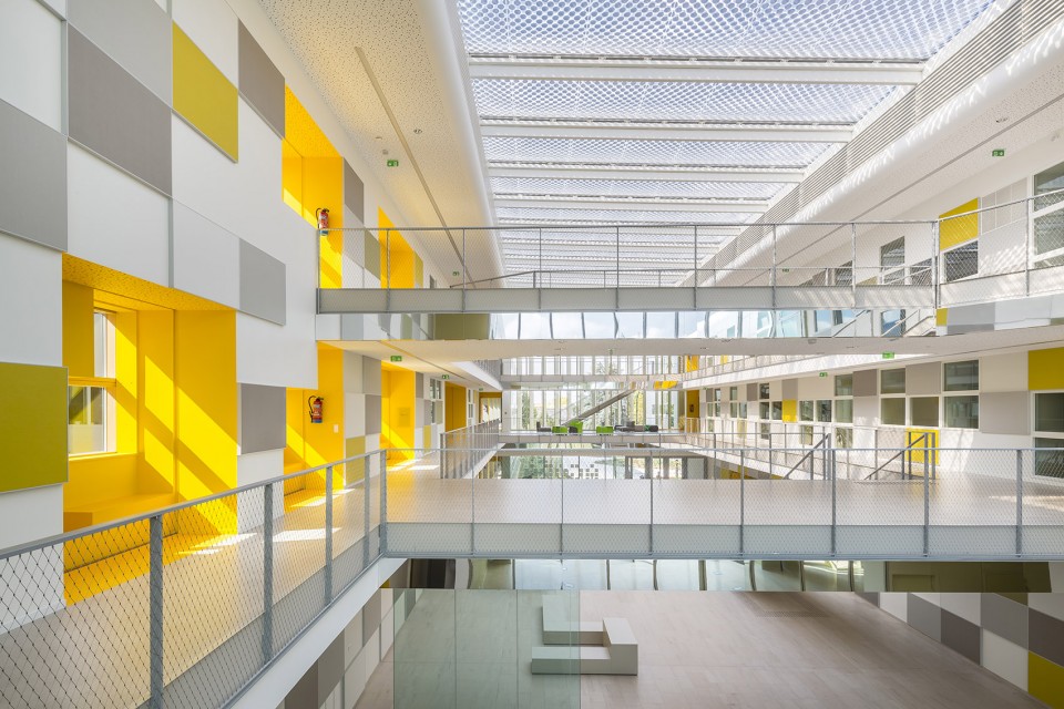 34-Administrative Center of the CHU of Poitiers by Brenac + Gonzalez et associes
