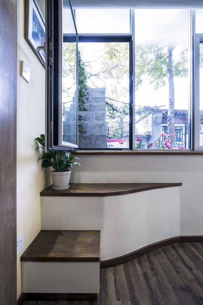 4-11. stairs to the rooftop_CAA
