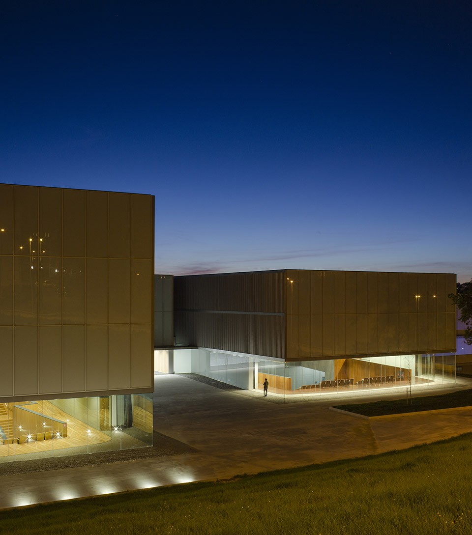 4-Lugo Auditorium by Paredes Pedrosa Arquitectos