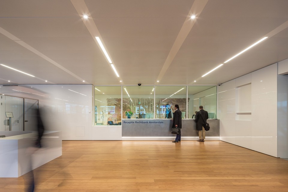 4-Temporary Courthouse Amsterdam by Cepezed Architects
