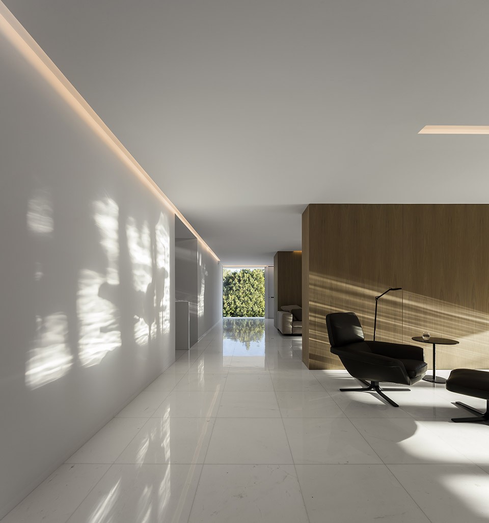 41-House Between the Pine Forest, Paterna by Fran Silvestre Arquitectos